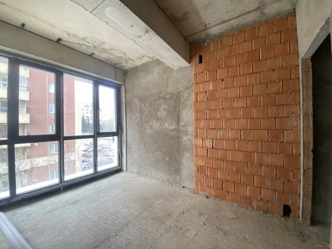 Satılır 2 otaqlı mənzil 56 m²