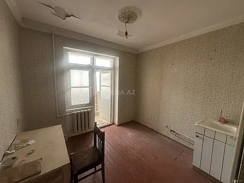 Satılır 3 otaqlı mənzil 70 m²