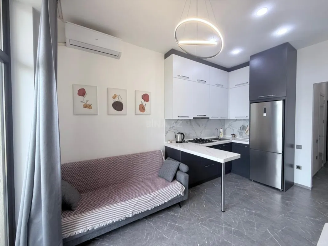 Satılır 2 otaqlı mənzil 52 m²
