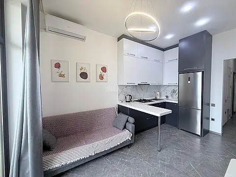 Satılır 2 otaqlı mənzil 52 m²