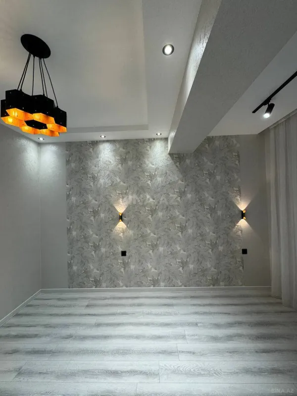 Satılır 2 otaqlı mənzil 70 m²