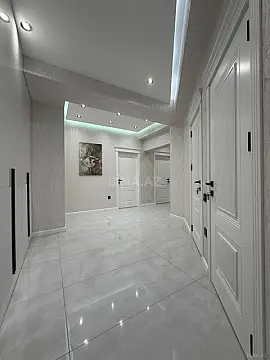 Satılır 3 otaqlı mənzil 107 m²