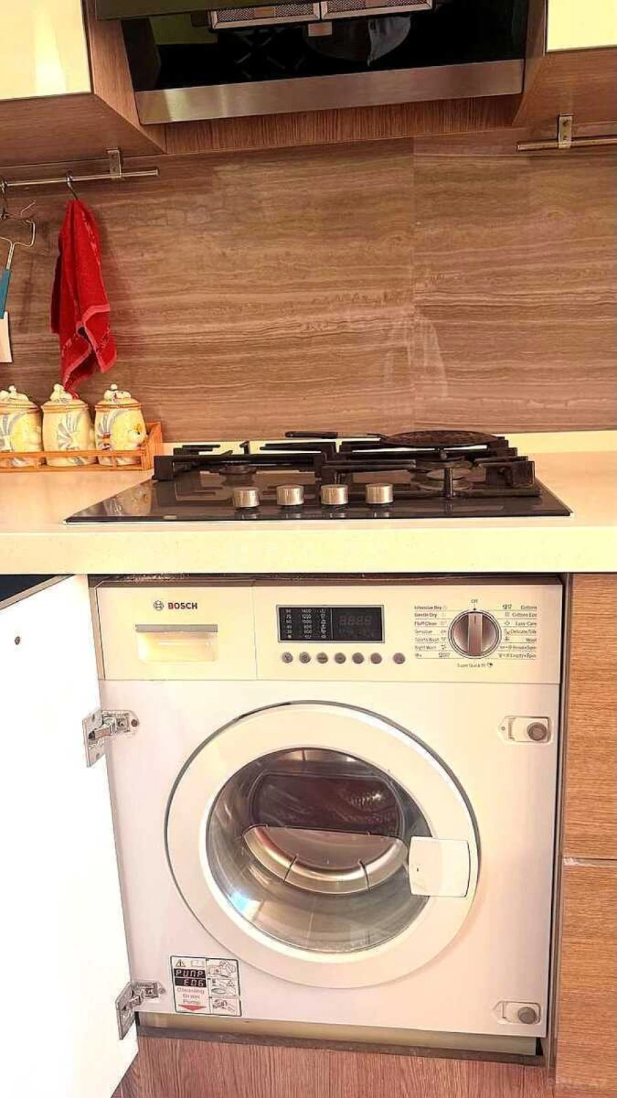 Satılır 4 otaqlı mənzil 185.5 m²