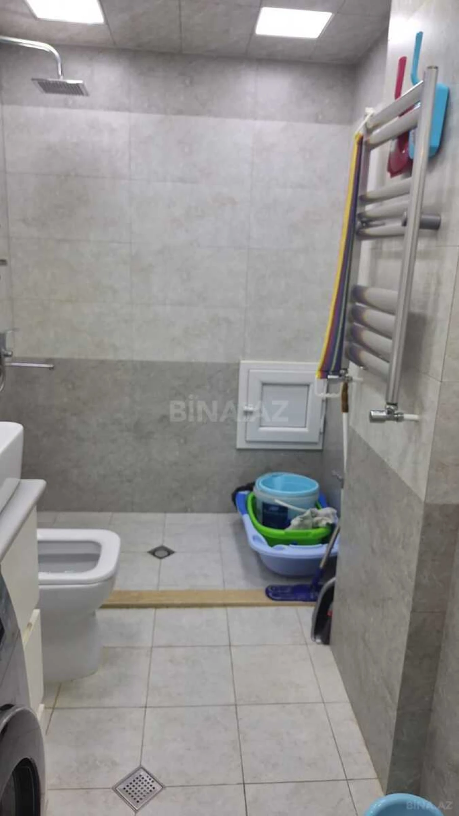 Satılır 2 otaqlı mənzil 78 m²