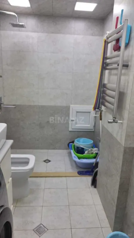 Satılır 2 otaqlı mənzil 78 m²