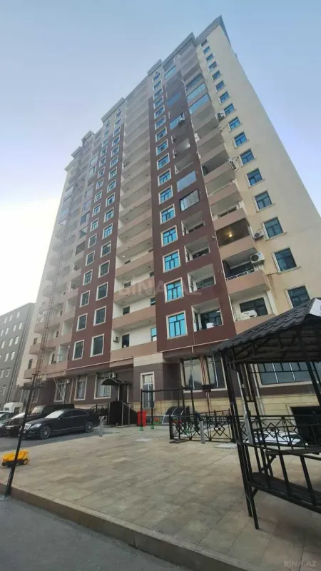 Satılır 2 otaqlı mənzil 78 m²