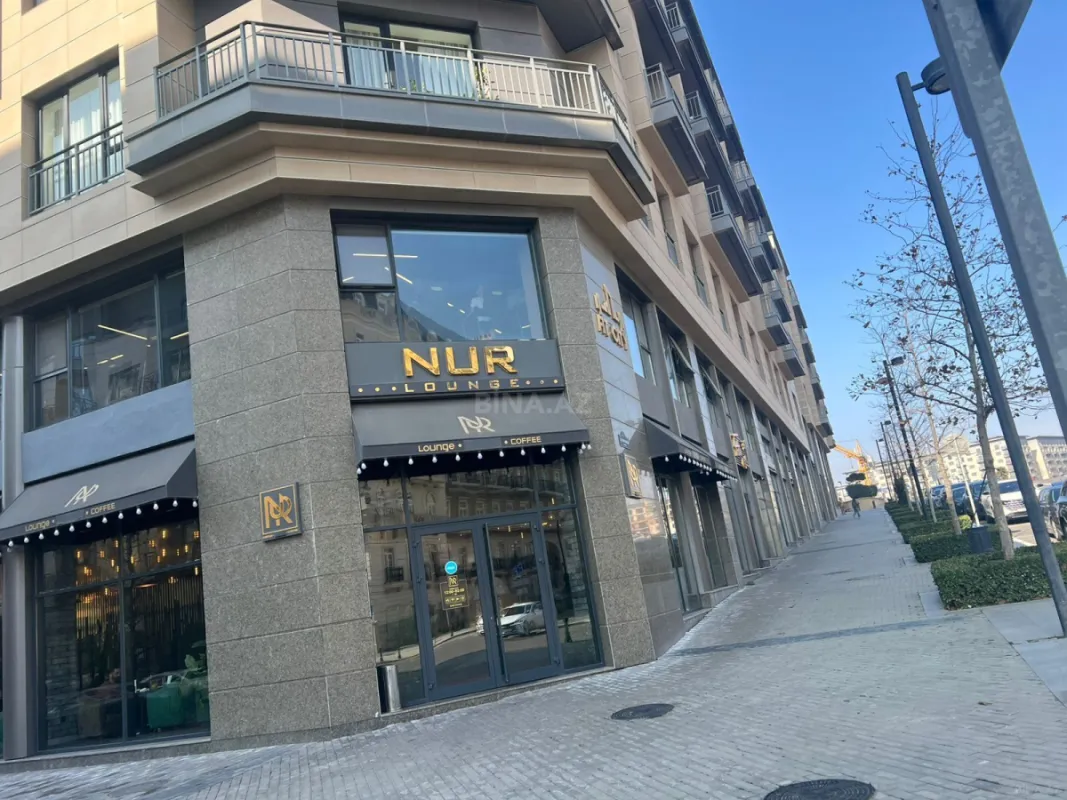 Kirayə verilir 3 otaqlı mənzil 143 m²