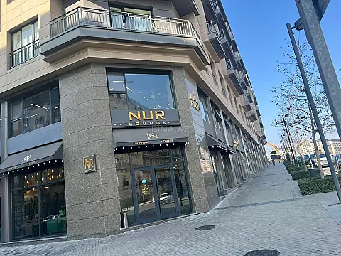 Kirayə verilir 3 otaqlı mənzil 143 m²