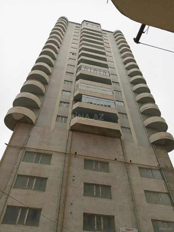 Satılır 2 otaqlı mənzil 72 m²