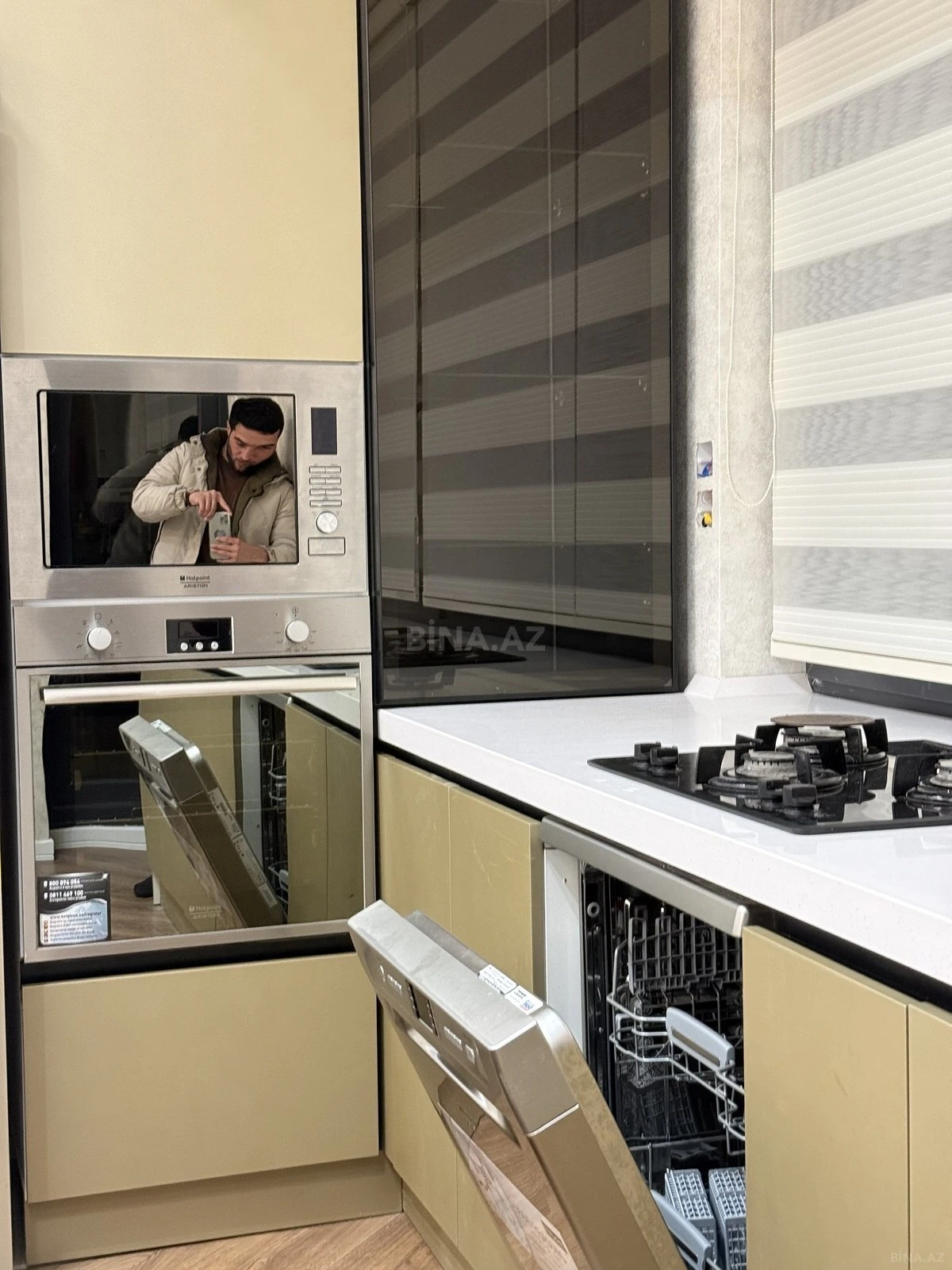 Kirayə verilir 2 otaqlı mənzil 75 m²