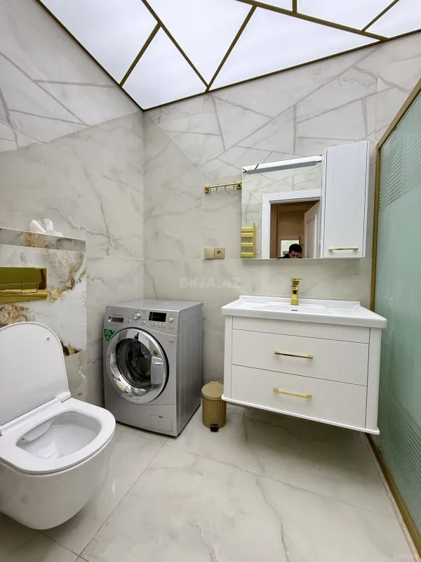 Kirayə verilir 2 otaqlı mənzil 75 m²