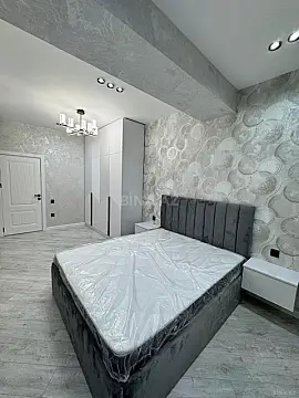 Satılır 3 otaqlı mənzil 107 m²