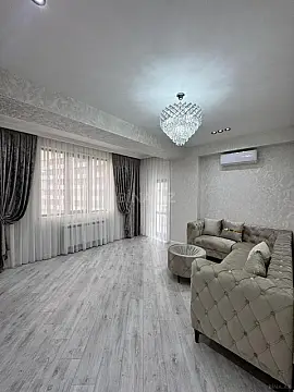 Satılır 3 otaqlı mənzil 107 m²