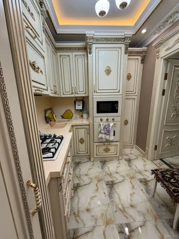 Satılır 2 otaqlı mənzil 80 m²