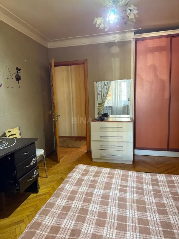 Satılır 3 otaqlı mənzil 80 m²