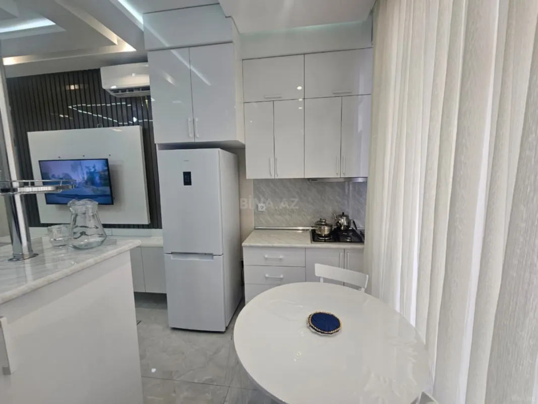 Satılır 2 otaqlı mənzil 65 m²
