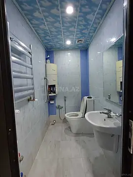 Satılır 6 otaqlı həyət evi 300 m²