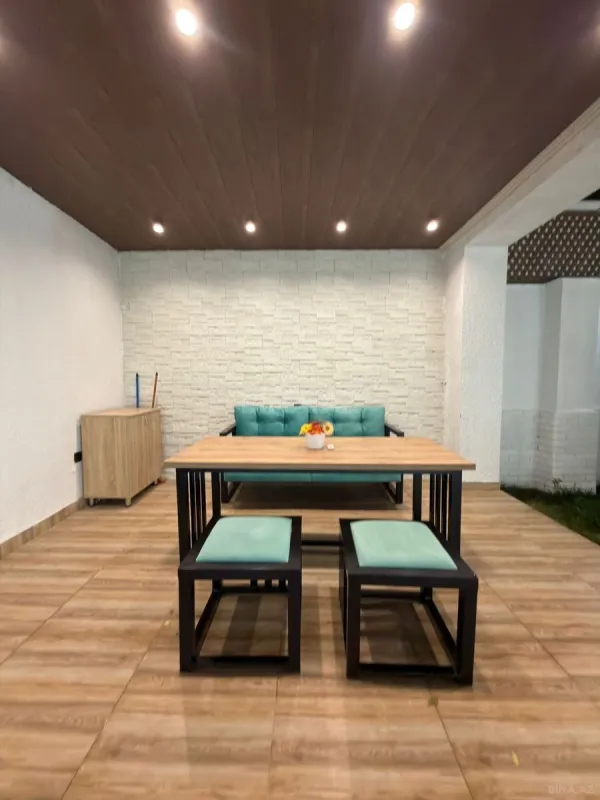 Satılır 4 otaqlı həyət evi 150 m²