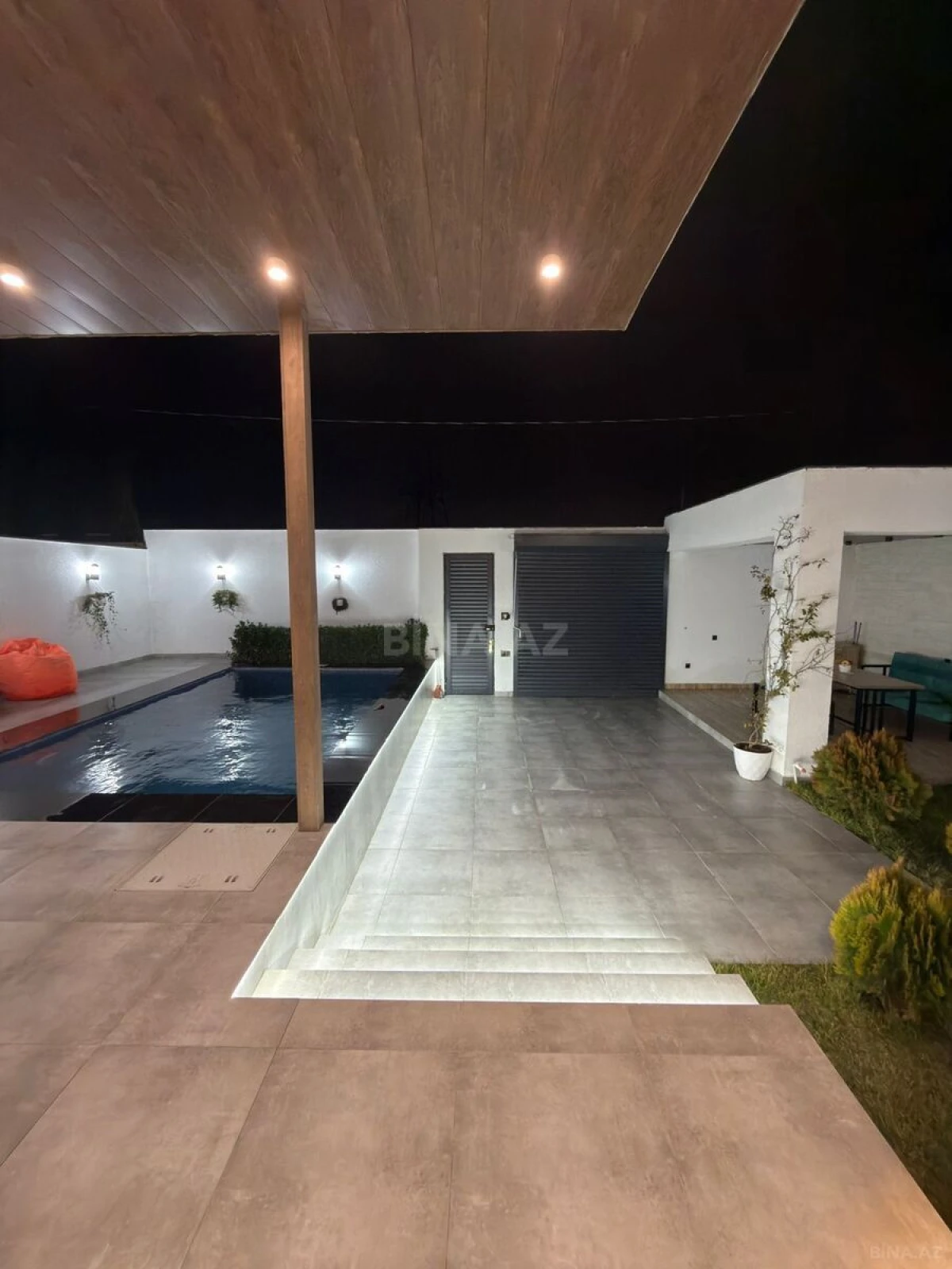 Satılır 4 otaqlı həyət evi 150 m²