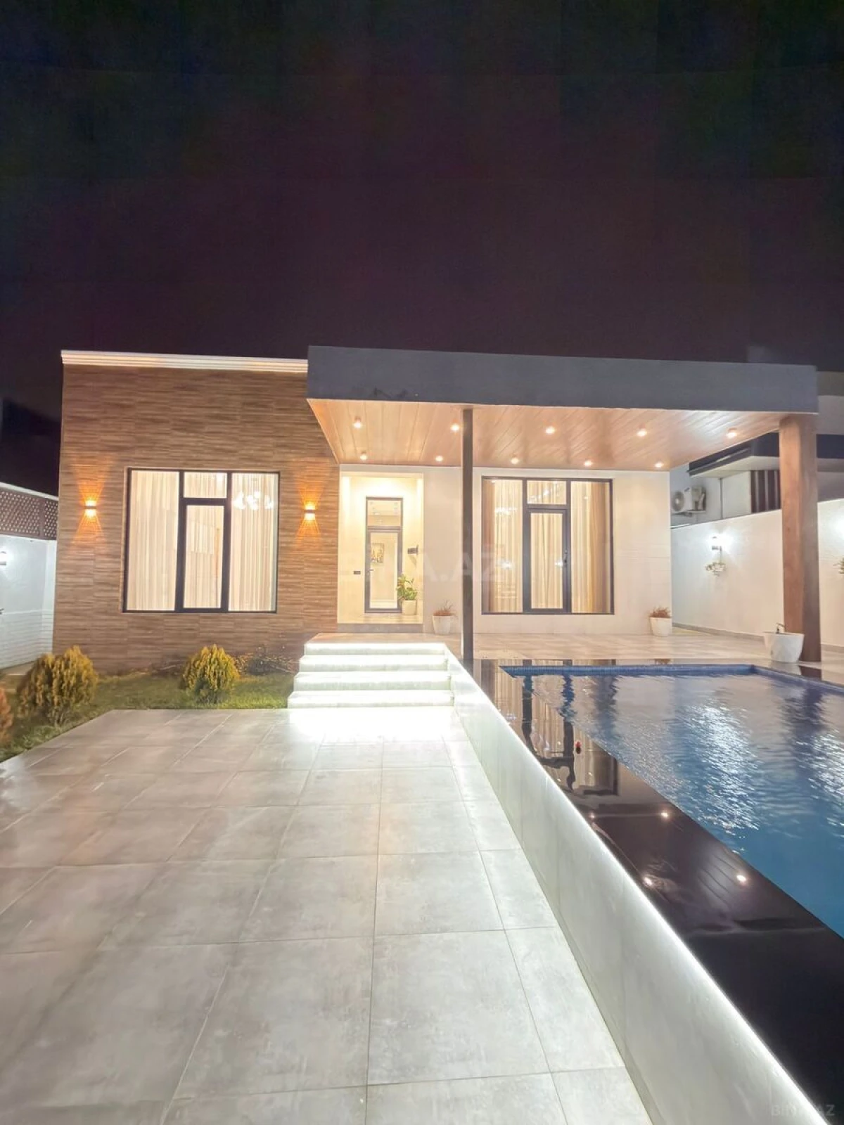 Satılır 4 otaqlı həyət evi 150 m²