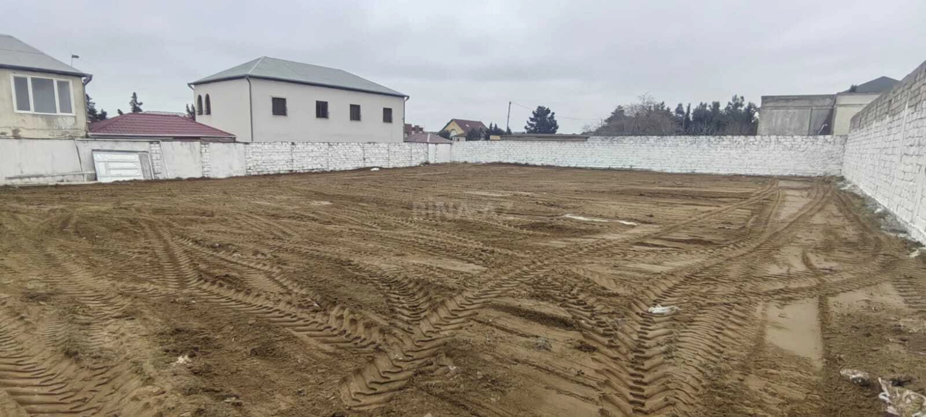 Satılır torpaq sahəsi 12 m²