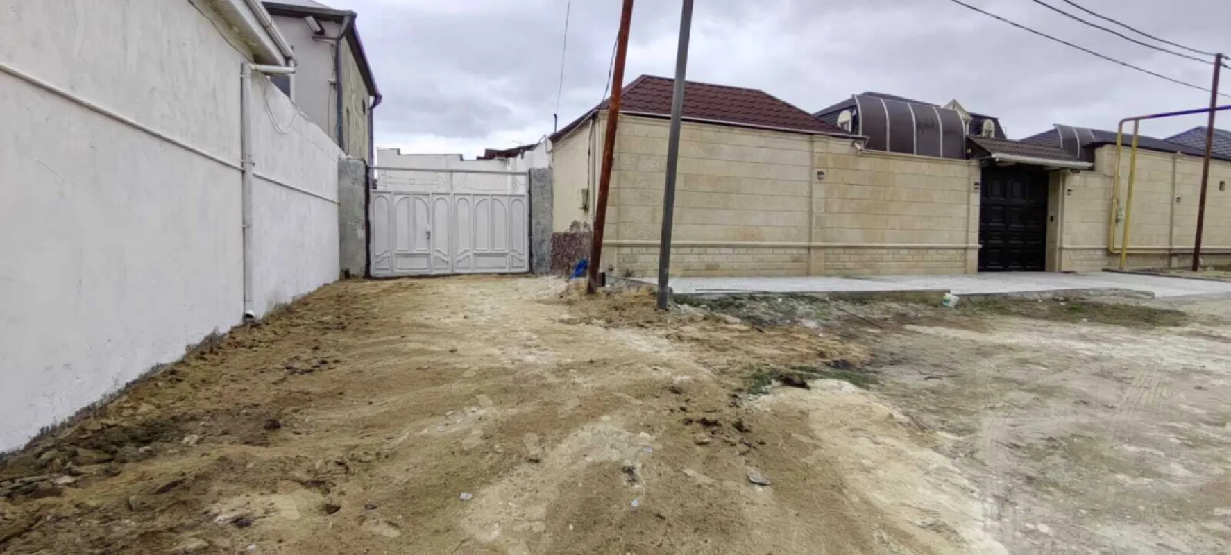 Satılır torpaq sahəsi 12 m²