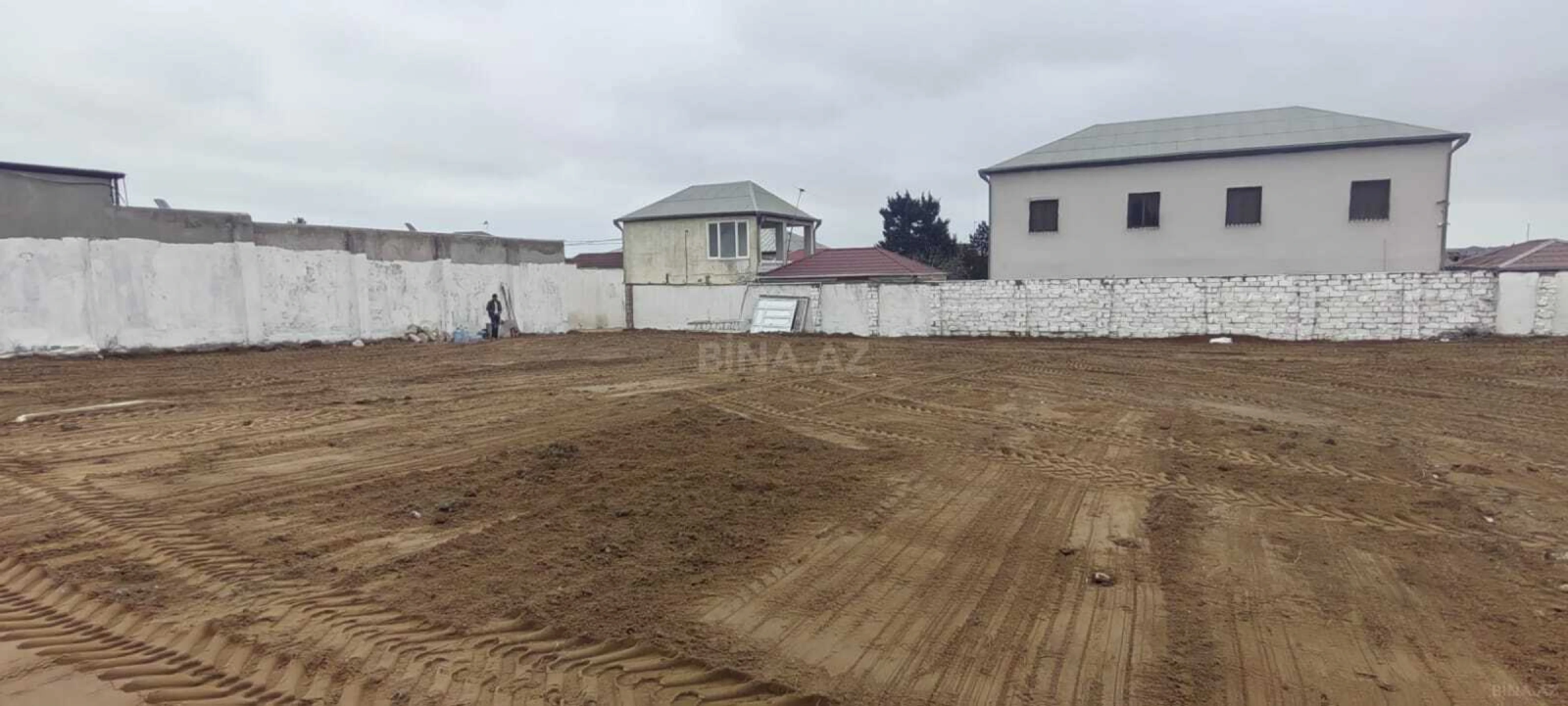 Satılır torpaq sahəsi 12 m²