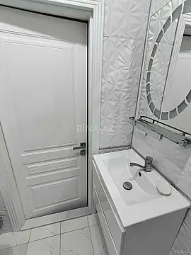 Kirayə verilir 2 otaqlı mənzil 65 m²