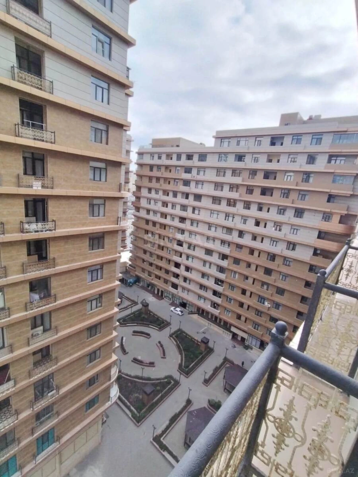 Kirayə verilir 2 otaqlı mənzil 65 m²