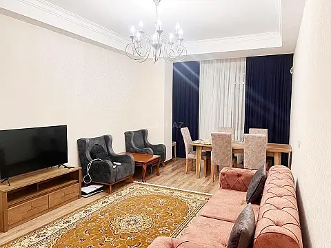 Kirayə verilir 2 otaqlı mənzil 70 m² — Bakı 2 otaq 70.00 m²