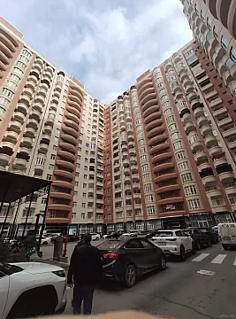 Satılır 4 otaqlı mənzil 172 m² — Bakı, Badamdar 4 otaq 172.00 m²