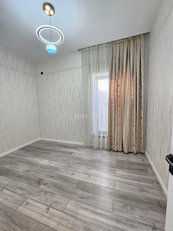 Satılır 4 otaqlı həyət evi 155 m²