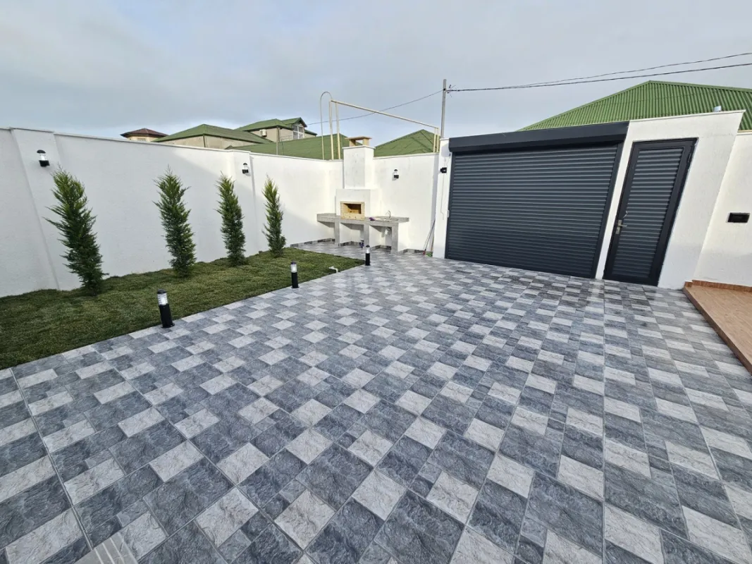Satılır 4 otaqlı həyət evi 155 m²