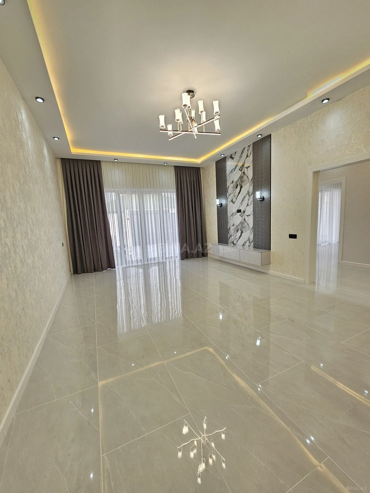 Satılır 4 otaqlı həyət evi 155 m²