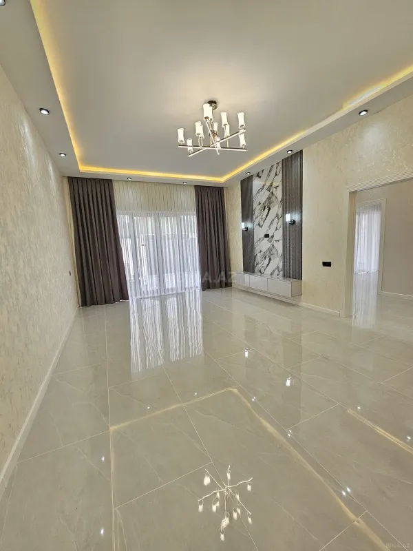 Satılır 4 otaqlı həyət evi 155 m²