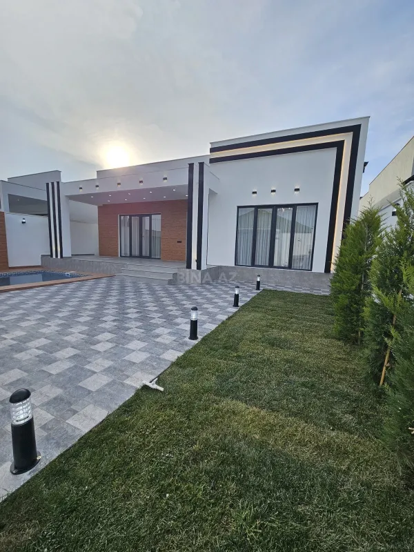 Satılır 4 otaqlı həyət evi 155 m²