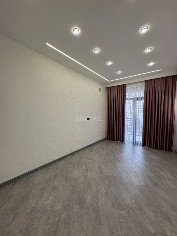 Satılır 2 otaqlı mənzil 65 m²
