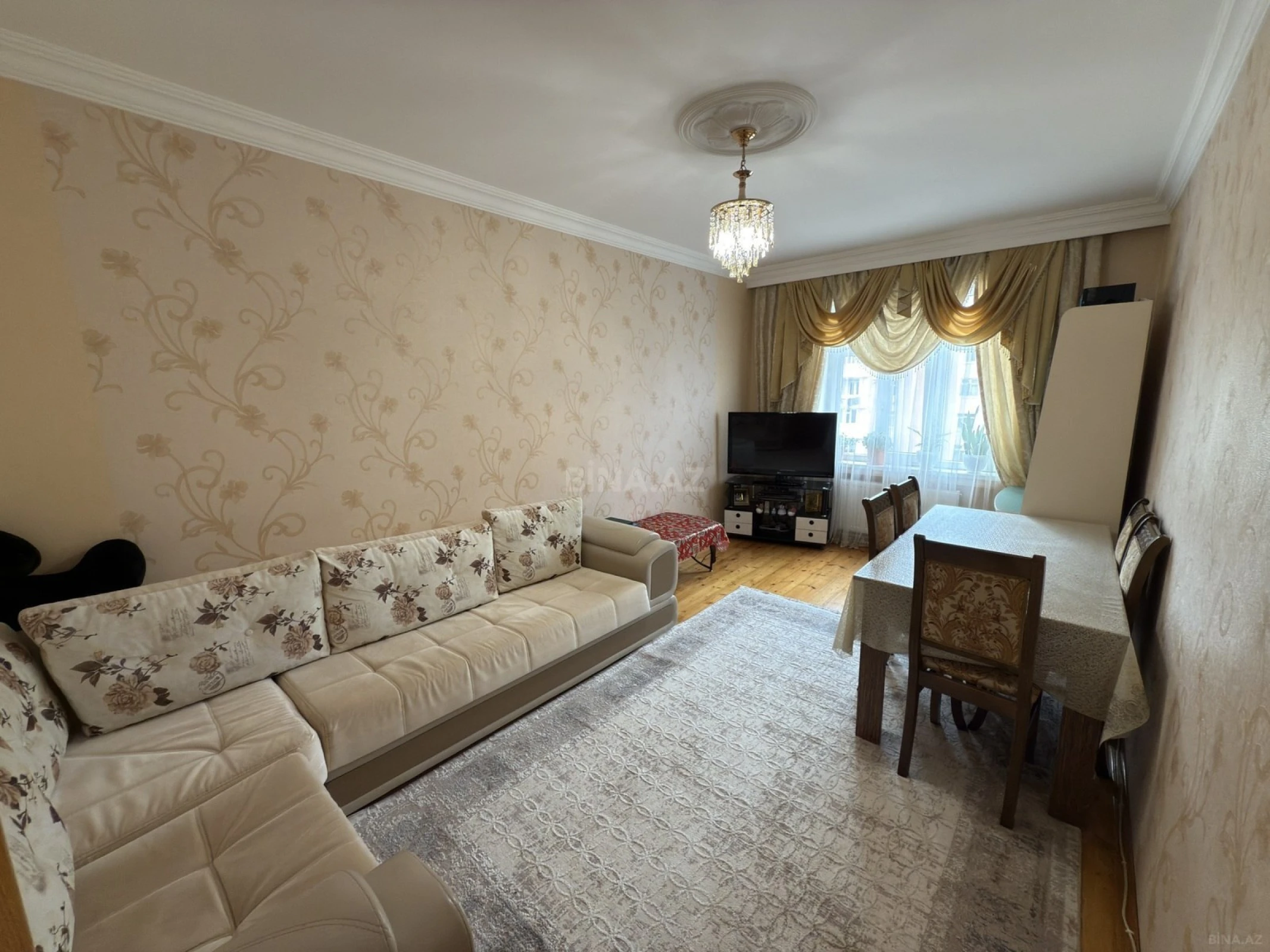Satılır 3 otaqlı mənzil 85 m²