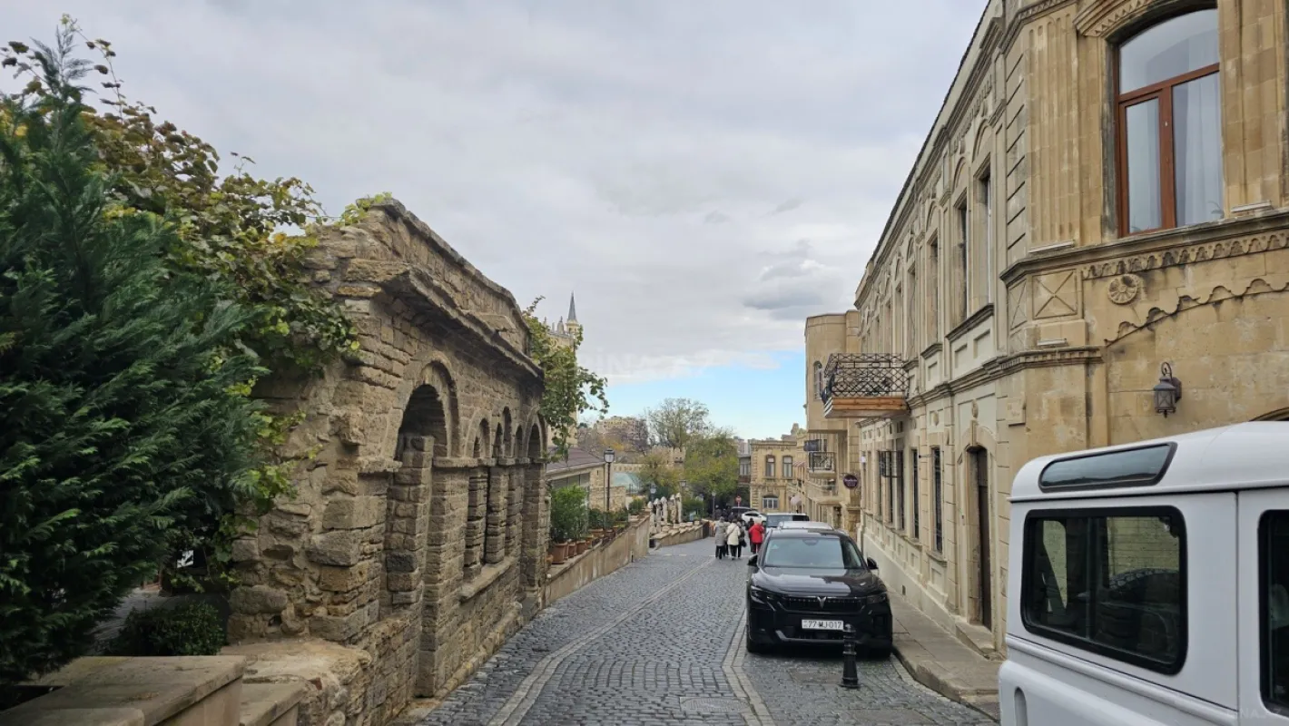 Satılır 2 otaqlı mənzil 60 m²