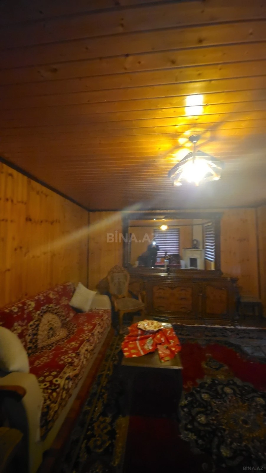 Satılır 6 otaqlı həyət evi 250 m²