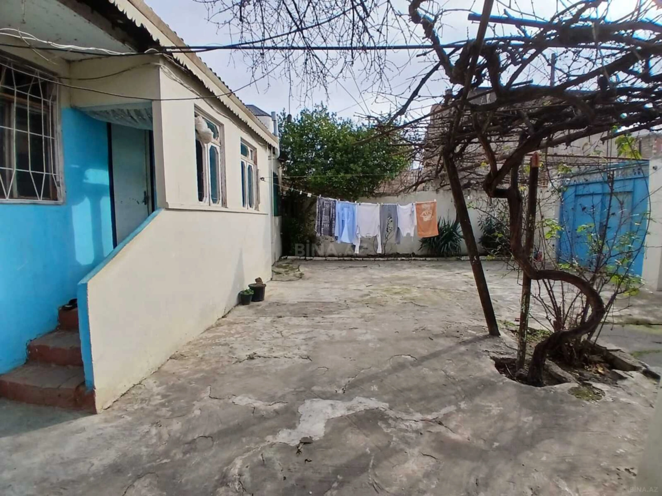 Satılır 2 otaqlı həyət evi 60 m²