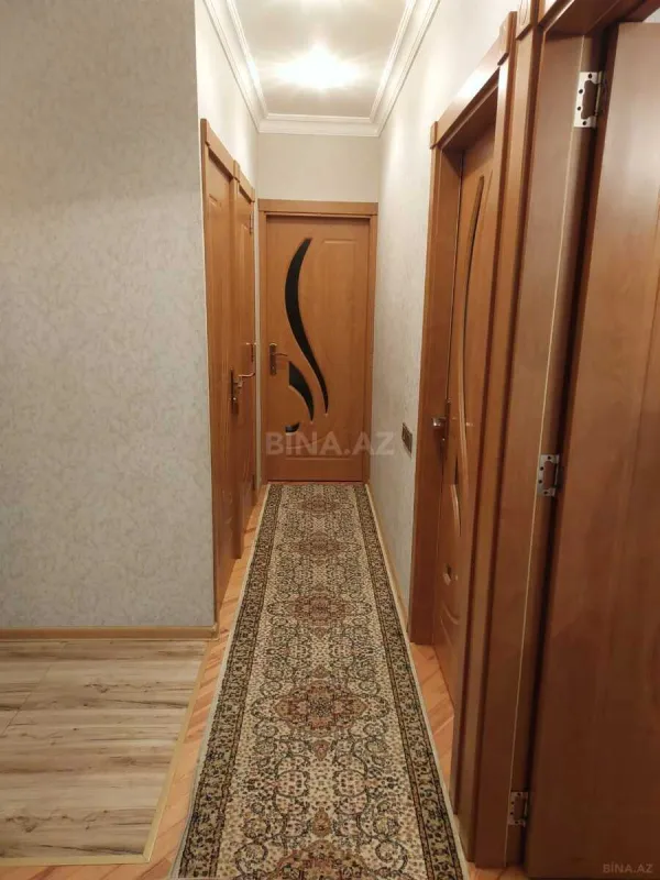 Satılır 4 otaqlı mənzil 100 m²