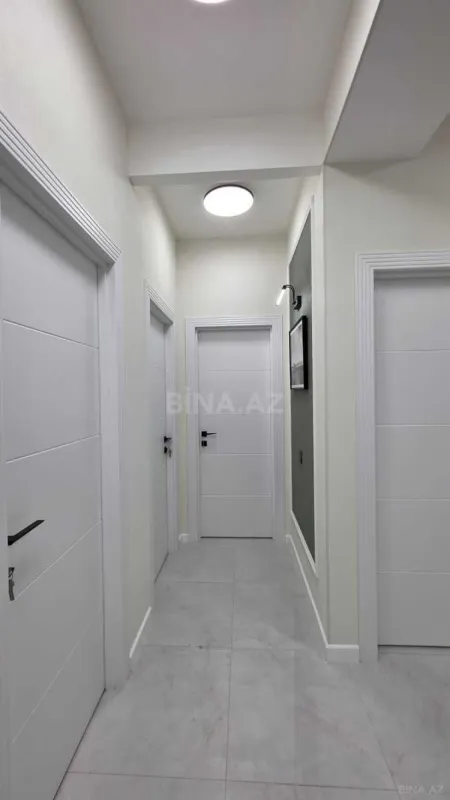 Satılır 2 otaqlı mənzil 78 m²