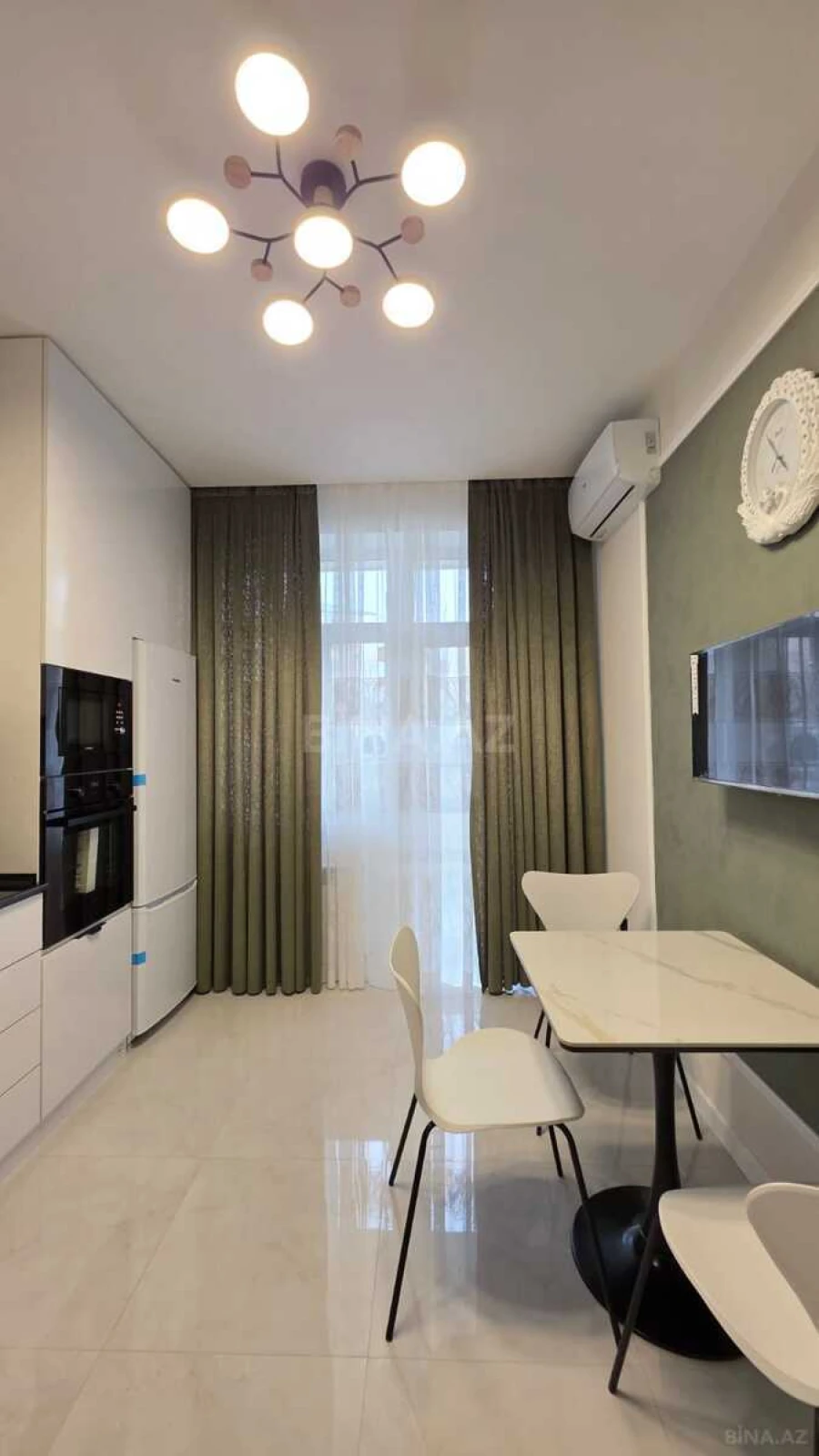 Satılır 2 otaqlı mənzil 78 m²