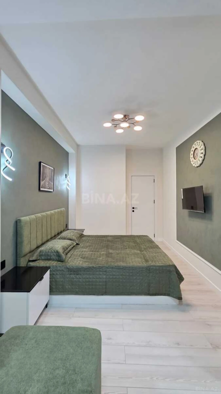 Satılır 2 otaqlı mənzil 78 m²