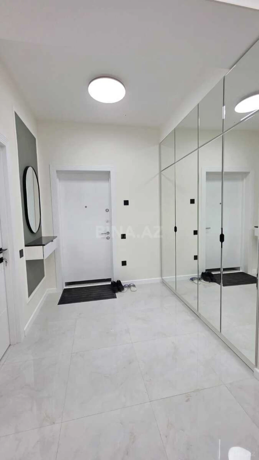 Satılır 2 otaqlı mənzil 78 m²