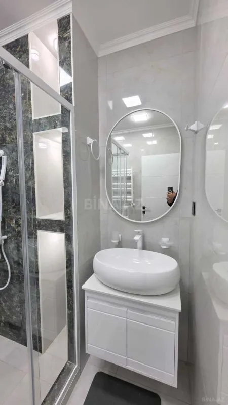 Satılır 2 otaqlı mənzil 78 m²