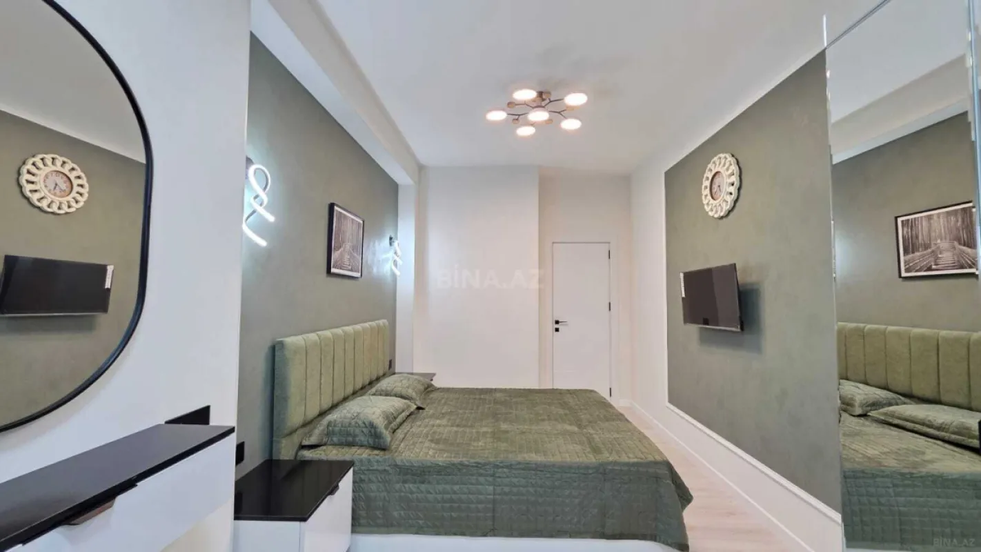 Satılır 2 otaqlı mənzil 78 m²