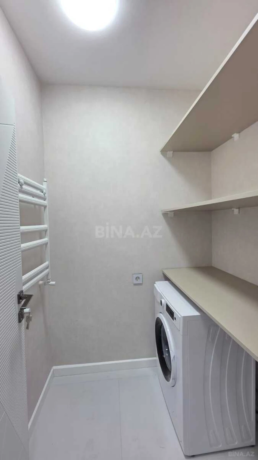 Satılır 2 otaqlı mənzil 78 m²