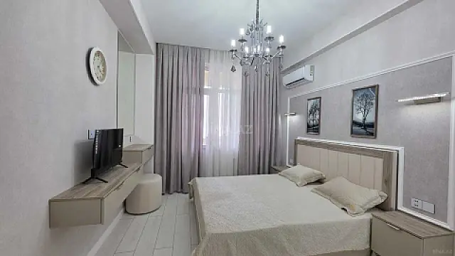 Satılır 2 otaqlı mənzil 65 m²